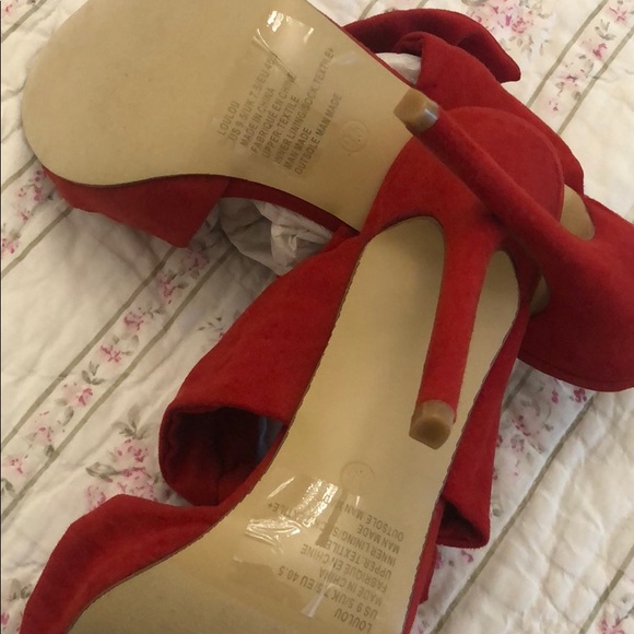 Heels - Picture 4 of 5